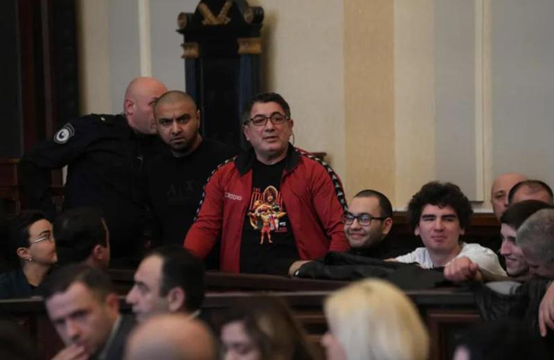 "როგორ გგონიათ, ბრძოლაში 20-წლიანი გამოცდილებით, საქმეს დავიჭერდი ბავშვებთან? პირველად ვნახე ისინი" - ვეფხია კასრაძე მოსამართლეს