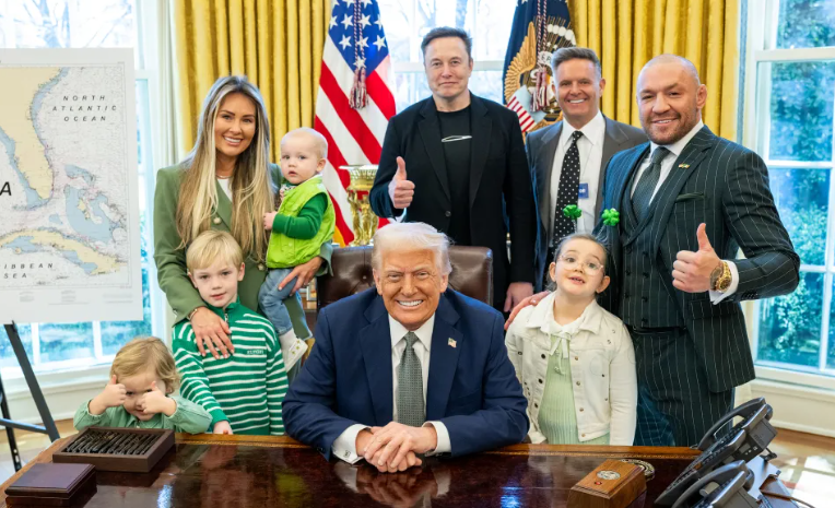 "ის საშინელი პიროვნებაა და ჩვენს ქვეყანას არ წარმოადგენს" - კონორ მაკგრეგორი თეთრ სახლს ეწვია: ტრამპის თბილი დახვედრა და ირლანდიელი ლიდერების დიდი კრიტიკა