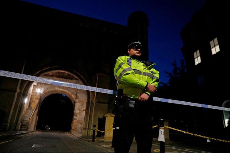 ხელოვნური ინტელექტი პოტენციურ მკვლელებს გამოავლენს - დიდ ბრიტანეთში ახალ პროექტზე მუშაობენ, რომელმაც კრიტიკა გამოიწვია