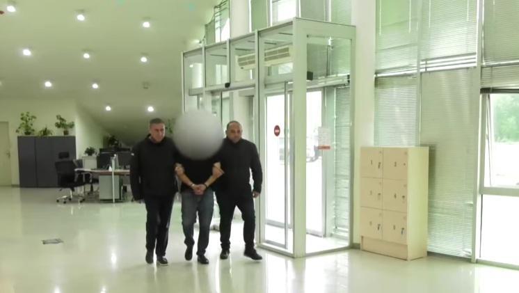 აღდგომას მომხდარი მკვლელობის ფაქტზე 2 პირია დაკავებული - რა მოხდა დაბა სტეფანწმინდაში: შსს განცხადებას ავრცელებს