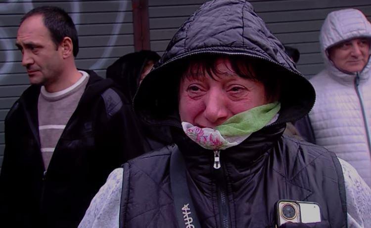 “ცხოვრებაში ვალიდან ვეღარ ამოვალ... დიაბეტიანი ქალი ვარ, ამაზე ვიყავით დამოკიდებული ოჯახი“ - რას ჰყვებიან ხანძრის შედეგად დაზარალებული მოვაჭრეები