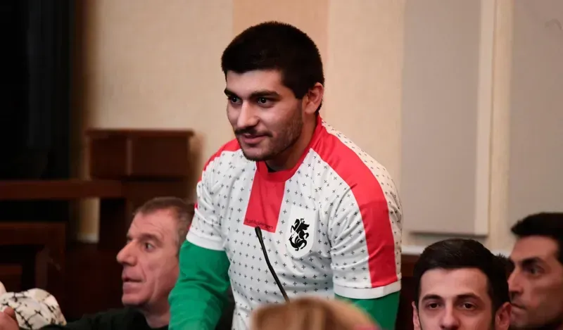 "მიმალვის საფრთხე ახსენეს, რანაირად უნდა მივიმალო, ლისის ტბაც არ ვიცოდი სად იყო, პასპორტიც არ მაქვს" - რევაზ კიკნაძე