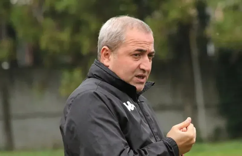 "ჩვენ შეიძლება რუსეთთან მატჩი გვინდოდეს, მაგრამ პოლიტიკა ამის უფლებას არ იძლევა. ცუდია, რომ პოლიტიკამ სპორტშიც შემოაღწია" - მიხეილ აშვეთია