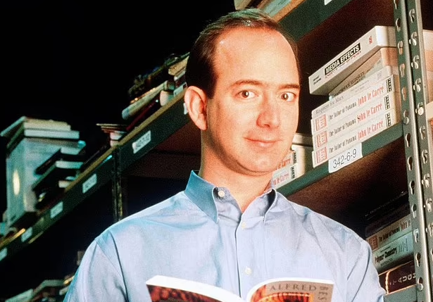 რა უცნაურ კითხვას უსვამდა ჯეფ ბეზოსი Amazon-ში გასაუბრებაზე მისულ ადამიანებს - "იყო ორი პასუხი, რომლის მოსმენისას ჯეფი მათ უარით ისტუმრებდა"