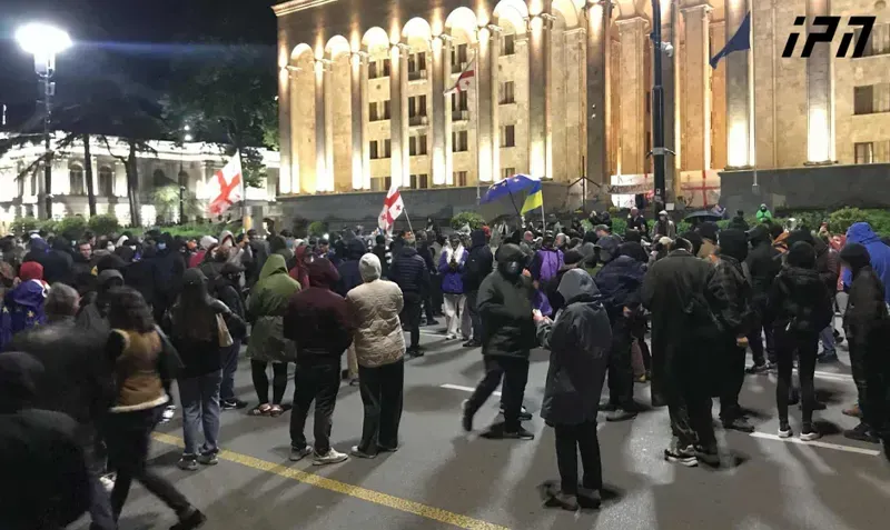 უწყვეტი პროტესტის 168-ე დღე - აქციის მონაწილეებმა რუსთაველის გამზირზე საავტომობილო გზა გადაკეტეს