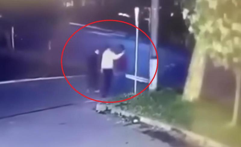 ზუგდიდში მოზარდებს გზაზე გადასვლისას ავტომობილი დაეჯახათ - რა კადრები ვრცელდება ადგილიდან და როგორია დაშავებულების მდგომარეობა