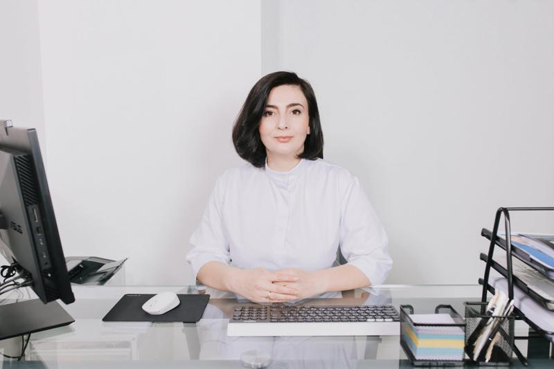 აკნეს შემდგომი ნაწიბურებისა და პიგმენტური ლაქების მკურნალობის მეთოდები - ინტერვიუ დერმატოლოგ თამარ კარელიძესთან