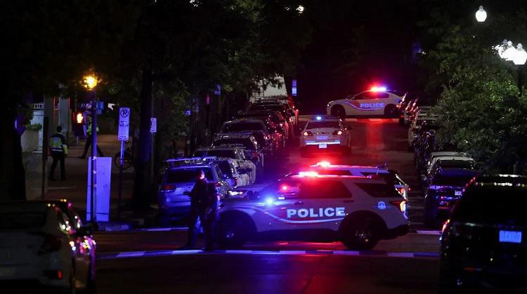 ვაშინგტონში, ებრაულ მუზეუმთან, ისრაელის საელჩოს ორი თანამშრომელი მოკლეს - მკვლელობაში ეჭვმიტანილი დაკავებულია: როგორ ეხმაურება დონალდ ტრამპი მომხდარს