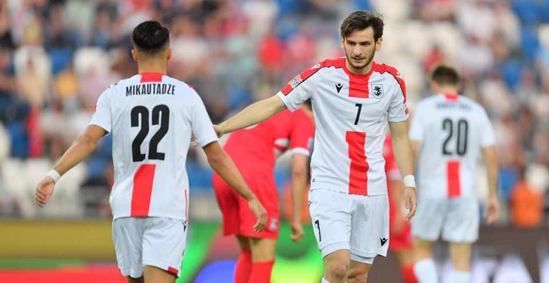 ხვიჩა კვარაცხელიასა და გიორგი მიქაუტაძის ფასებმა რეკორდულ ნიშნულებს მიაღწია - როგორია transfermarkt-ის განახლებული მონაცემები