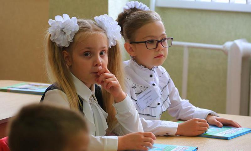 ბელარუს მოსწავლეებს უცხოურ სკოლებში სწავლა ეკრძალებათ