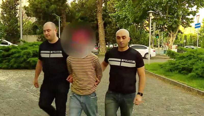 "ობლად გაზარდა დედამ... გაჭირვებულებს მთელი ცხოვრება ხელს უმართავდა" - ცნობილია სანზონაში მოკლული მამაკაცის ვინაობა: რა დეტალები ხდება ცნობილი