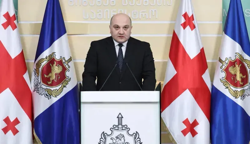 "თემურ ქათამაძემ არ ისარგებლა ქვეყნის ნებაყოფლობით დატოვების შესაძლებლობით - გაძევება იძულების წესით მოხდა" - ალექსანდრე დარახველიძე