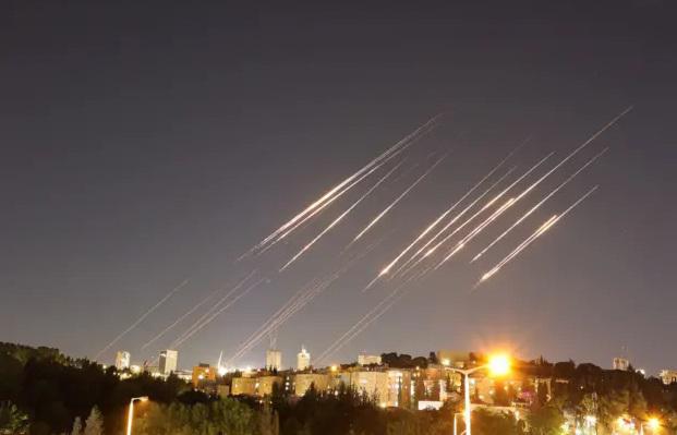 "თუ კონფლიქტის ესკალაცია გაგრძელდა, არ არის გამორიცხული, ირანელ დევნილთა ნაკადმა საქართველომდეც მოაღწიოს" - ისრაელ-ირანის დაპირისპირების განვითარების ვერსიები და საფრთხეები საქართველოსთვის