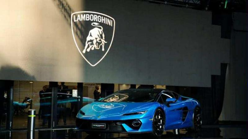 იტალიური სუპერქარი საქართველოში – Lamborghini-ს შოურუმი  თბილისში ოფიციალურად გაიხსნა