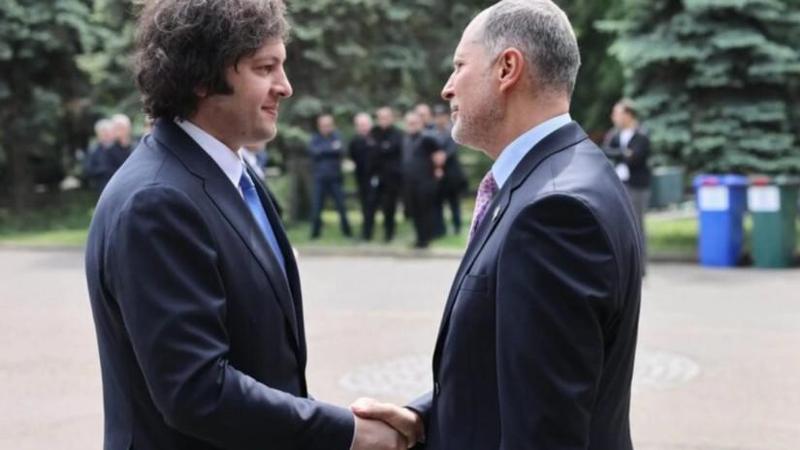 "ჰერჩინსკი არის ტრაგიკული პიროვნება, მას არ აძლევენ ელჩად მუშაობის საშუალებას - ჩვენ ბატონ ჰერჩინსკისთანაც ვრჩებით ცალმხრივი მეგობრობის რეჟიმში" - ირაკლი კობახიძე