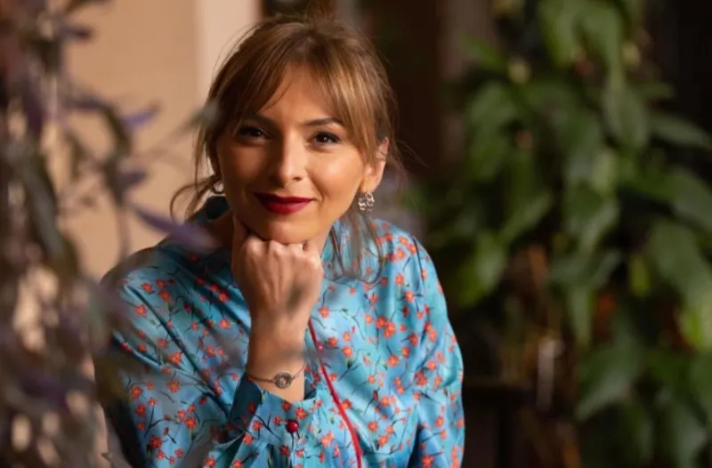 დაუსვი შეკითხვა მსახიობ ანი ტყებუჩავას