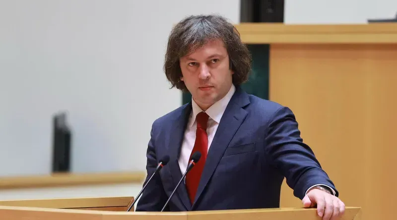 "ჩვენ ვართ პატარა ქვეყანა და დიდ ომებს ვერ მოვიგებთ - არც გვინდა ჩავერთოთ, მთავარი ასპარეზი, სადაც ქართველმა შეიძლება უმაღლეს დონეზე აწიოს ქართული დროშა და გააჟღეროს ჰიმნი, სპორტია" - ირაკლი კობახიძე