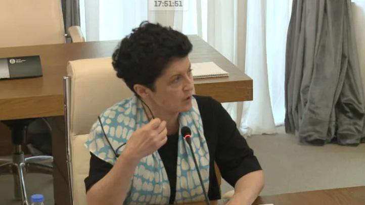 თეა წულუკიანი გიორგი გახარიას: "სანამ ვახტანგ გომელაურზე რამეს იტყვით,  სამჯერ პირჯვარი გადაიწერეთ!"