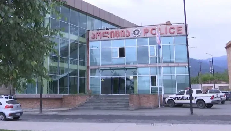 ყვარელში ორი პირი, მათ შორის ერთი პოლიციელი დაჭრეს - რა ინფორმაციას ავრცელებს შსს