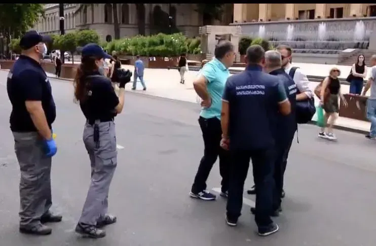 საგამოძიებო ექსპერიმენტი პარლამენტთან, რომელშიც მაკო გომური მონაწილეობდა - 20-21 ივნისის მოვლენებთან დაკავშირებით საგამოძიებო მოქმედებები ჩატარდა
