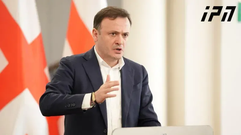 "უკრაინას აქვს უვიზო მიმოსვლა, კანდიდატის სტატუსი, მაგრამ არ ჰყავს მილიონობით ახალგაზრდა და არ აქვს ტერიტორიები, დედა ეტირა, ეს გინდათ საქართველოსთვის?" - ირაკლი ზარქუა