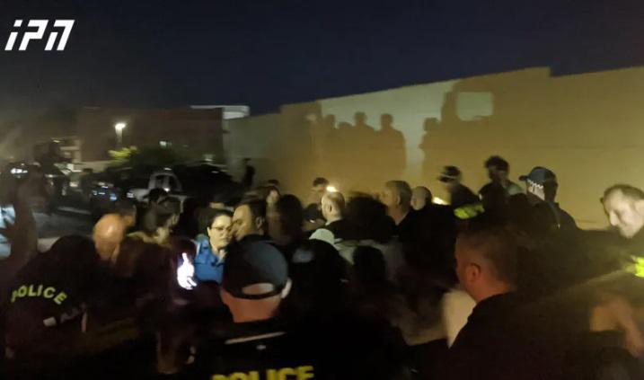 თვალჭრელიძის ქუჩაზე გამოსახლებისას 17 ადამიანი დააკავეს -  რას აცხადებენ შსს-ში?