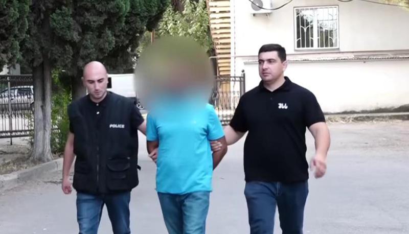 "ურთიერთშელაპარაკებისას თანასოფლელს გულ-მკერდის არეში რამდენიმე ჭრილობა მიაყენა" - რა მოხდა გარდაბანში: პოლიციამ ერთი პირი დააკავა