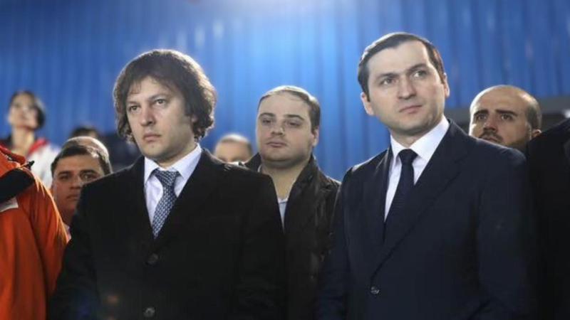 "რიჟვაძის საკითხზე ყველაფერი ვიცი, მაგრამ გასაჯაროვდება ის, რაც უნდა გასაჯაროვდეს - ვანო მერაბიშვილი ხომ არ ვარ, ჟვანიას გარდაცვალების შემდეგ გამზადებული ვერსიით რომ გამოვიდა?" - პრემიერი