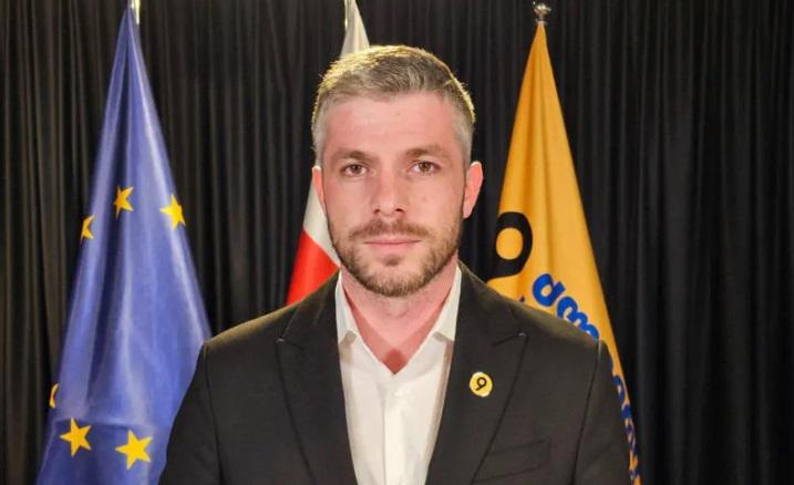 "ვითხოვთ, გასაჯაროვდეს არაბულ ჯგუფთან გაფორმებული ხელშეკრულება, რომელსაც კრწანისის ტყე -პარკი და გონიოში სანაპირო ზოლის ტერიტორია გადაეცა!" - ირაკლი კუპრაძე