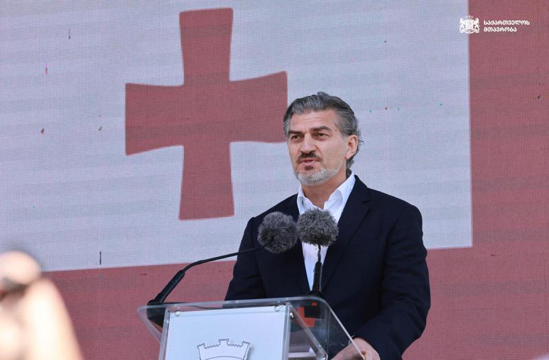 “ვხედავთ, რა ხდება მსოფლიოში, როგორი ქაოსია გარშემო და რამხელა ფასი აქვს მშვიდობას - გჯეროდეთ ჩვენი სახელმწიფოსი“ - მიხეილ ყაველაშვილი