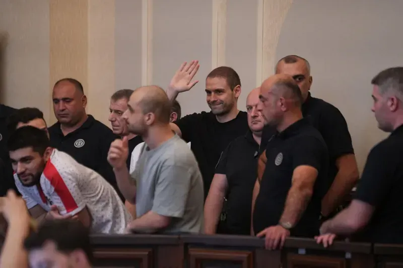 სააპელაციო სასამართლომ გადაწყვეტილება მიიღო ანდრო ჭიჭინაძის, ონისე ცხადაძისა და კიდევ 9 პირის საქმეზე