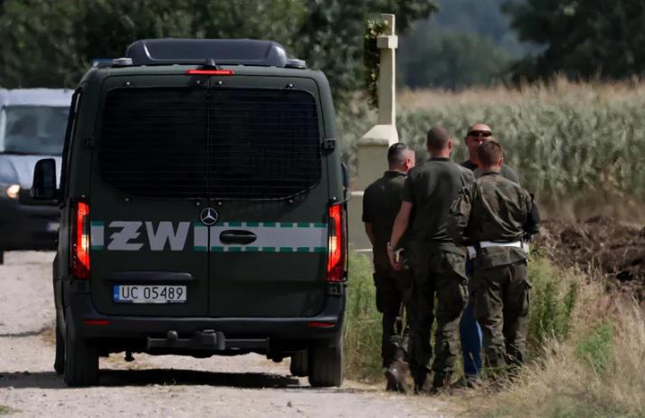 პოლონეთში, სავარაუდოდ, სამხედრო დრონი ჩამოვარდა და აფეთქდა, დაზიანებულია სახლები - ქვეყნის თავდაცვის უწყება მომხდარის რუსეთთან კავშირს არ გამორიცხავს