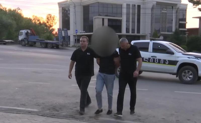 "საბარგულში ჩაკეტეს და მდინარისკენ წაიყვანეს... ახალგაზრდამ საბარგულის გახსნა და გაქცევა შეძლო" - მარნეულში მომხდარი დანაშაულის დეტალები