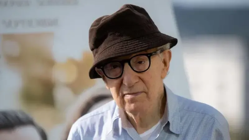 ვუდი ალენმა მოსკოვის კინო კვირეულში მიიღო მონაწილეობა - კრიტიკა უკრაინაში და ლეგენდარული რეჟისორის პასუხი