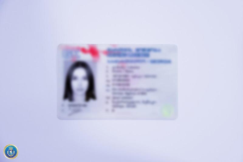 700 დოლარად მომზადებული ყალბი მართვის მოწმობისთვის მოქალაქეს სამიდან ექვს წლამდე პატიმრობა ემუქრება - რა ხდება ცნობილი?