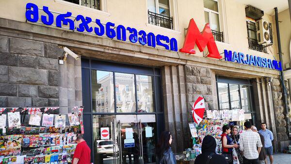 კახა კალაძის განცხადებით, მეტროსადგურებში “მარჯანიშვილი“ და “ახმეტელის თეატრი“ მეორე ამოსასვლელები მოეწყობა