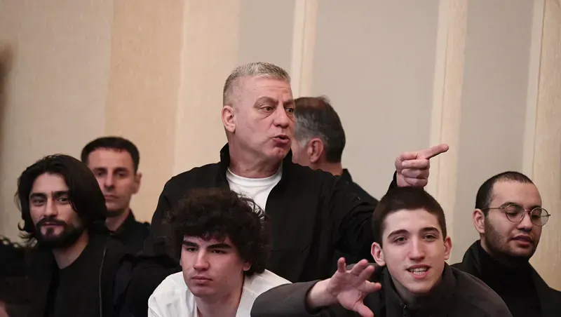 "36 კვადრატში რომ 6 კაცია და ჰაერი არ არის, ეს წამებაა - ეს ციხე არ არის" - ვასილ კაძელაშვილი