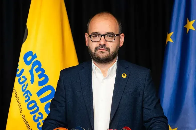 "ქართული ოცნების“ მიერ შექმნილი ე.წ. საგამოძიებო კომისია, რომელიც ორგზის არალეგიტიმურია და ორგზის მოღალატეობრივია, ახლა უკვე გახდა სამგზის მოღალატეობრივი და ანტიქართული" - გრიგოლ გეგელია