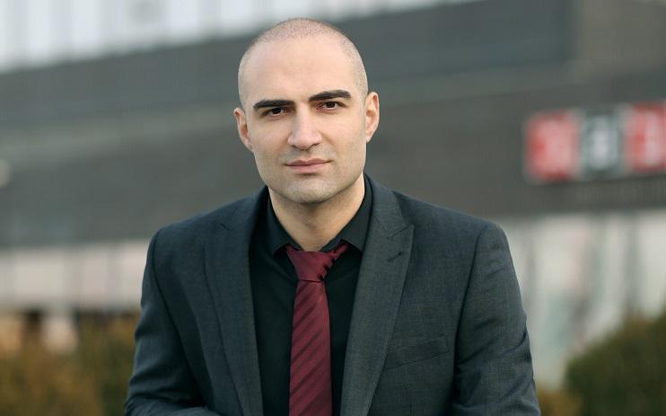 “მოვითხოვ, შესაბამისი საგამოძიებო მოქმედებები ჩატარდეს და კითხვას, თუ ვინ შეუკვეთა ლევან ჯანგველაძის მკვლელობა, რაც შეიძლება მცირე დროში გაეცეს პასუხი“ - ტარიელ კაკაბაძე