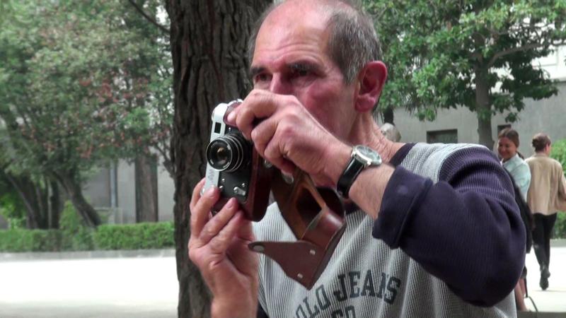 გარდაიცვალა თსუ-ს ლეგენდა, ფოტოგრაფი ალეკო - უნივერსიტეტის ბაღის და ჩვენი სტუდენტობის ერთგული მემატიანე