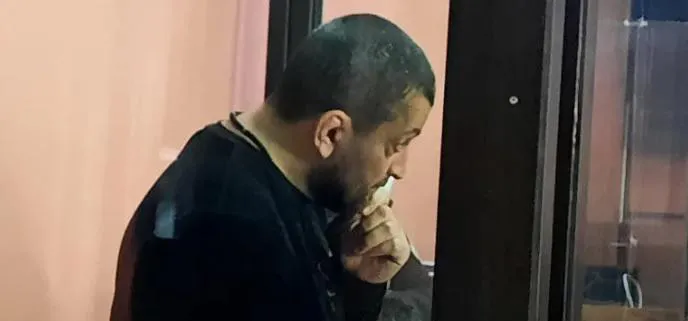 ოლიმპიურ ჩემპიონსა და ექსდეპუტატ ზურაბ ზვიადაურს აღკვეთის ღონისძიების სახით პატიმრობა შეეფარდა - რა ხდებოდა სასამართლო სხდომაზე?
