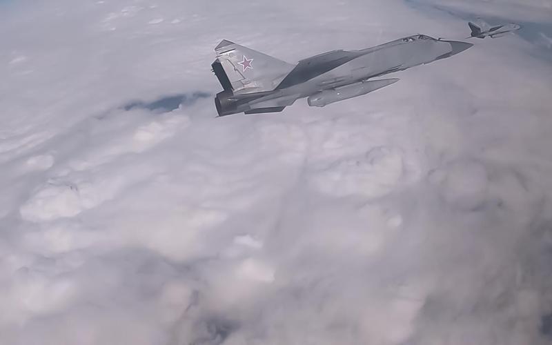 3 რუსული საბრძოლო თვითმფრინავი 12 წუთით ესტონეთის საჰაერო სივრცეში შეიჭრა - "ნატოს საბრძოლო თვითმფრინავებმა უპასუხეს და ისინი იძულებული იყვნენ გაქცეულიყვნენ"