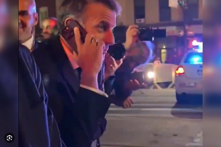 "იცით რა? ქუჩაში ვდგავარ, რადგან თქვენს გამო ყველაფერი შეჩერებულია" - საცობში გაჭედილი მაკრონის ზარი ტრამპთან: რა მოხდა ნიუ-იორკში