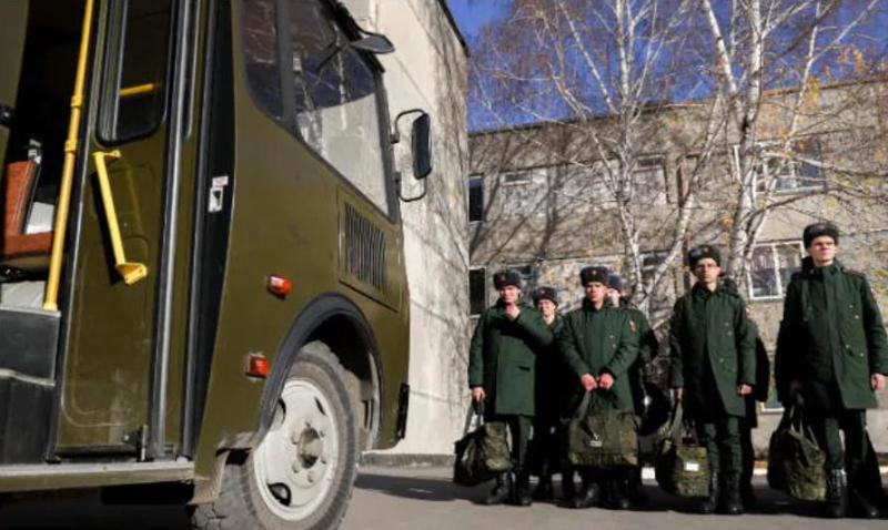 ვლადიმერ პუტინის ახალი ბრძანებით, სამხედრო სამსახურში 135 000 რუსეთის მოქალაქეს გაიწვევენ