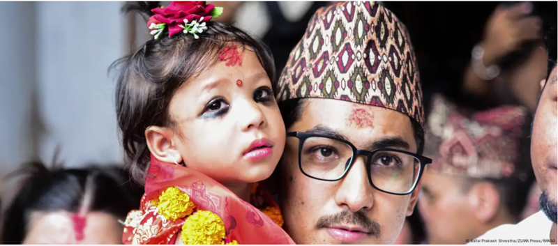 ნეპალში 2 წლის გოგონა ახალ "ქალღმერთად“ გამოაცხადეს