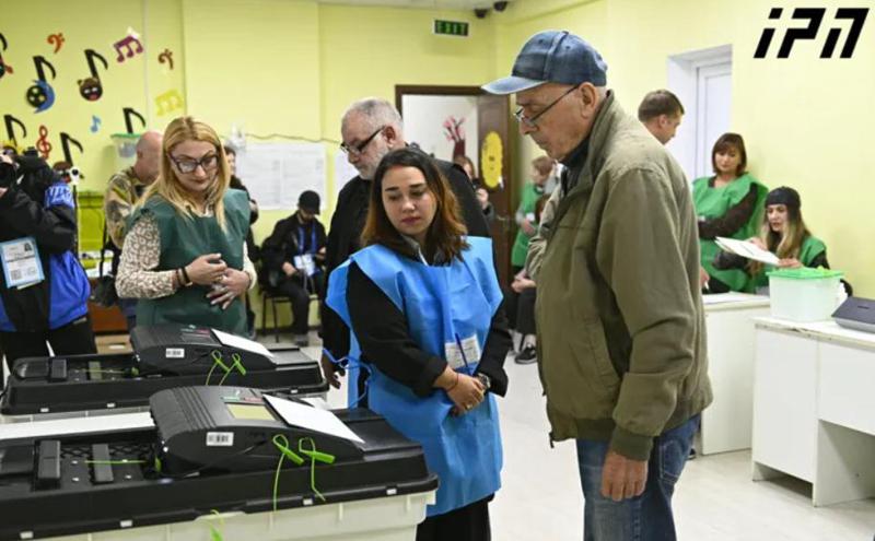 ნახევარ მილიონზე მეტმა ამომრჩეველმა ხმა უკვე მისცა - რომელ რეგიონშია ყველაზე მაღალი მაჩვენებელი, 12:00 საათის მონაცემებით?