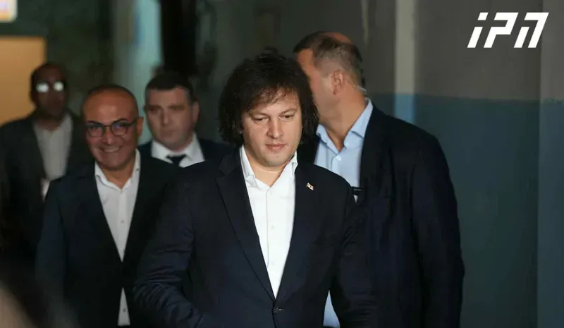 "ვიმეორებ ჩემს გაფრთხილებას, ვინმეს არ წაუცდეს ხელი კანონის დარღვევაზე... ნახავთ, როგორ ჩაივლის ბურჭულაძის მიერ დაანონსებული "დამხობის აქცია" - პრემიერი