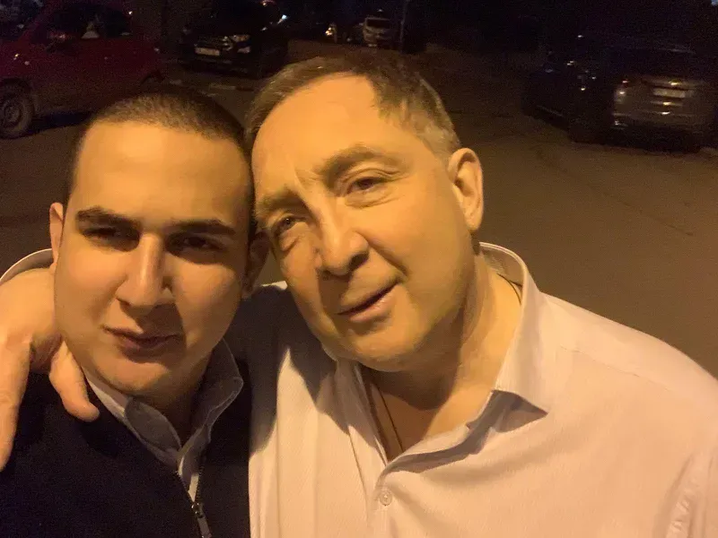 "ყველგან გეძებ მა, ხალხში, ჰაერში, ცაში, ძილში თუ ცხადში.ყველგან შენ ხარ მა" - ბუკა პეტრიაშვილის შვილის გარდაცვალებიდან 1 წელი გავიდა