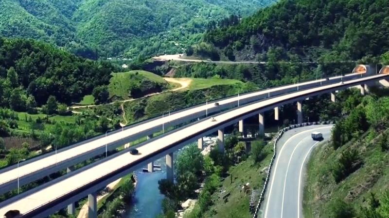 რიკოთს 35 წუთში გაივლით -  "საუკუნის პროექტი დასასრულს უახლოვდება... მაგისტრალი გვერდს უვლის ყველა მიმდებარე დასახლებას"