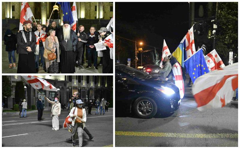 უწყვეტი პროტესტის 322-ე დღე -  რა ხდება რუსთაველის გამზირზე (ფოტოები)